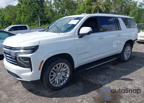 2025 Chevrolet Suburban 4Wd Lt z USA, uszkodzony, nr VIN 1GNS6CRD7SR160588